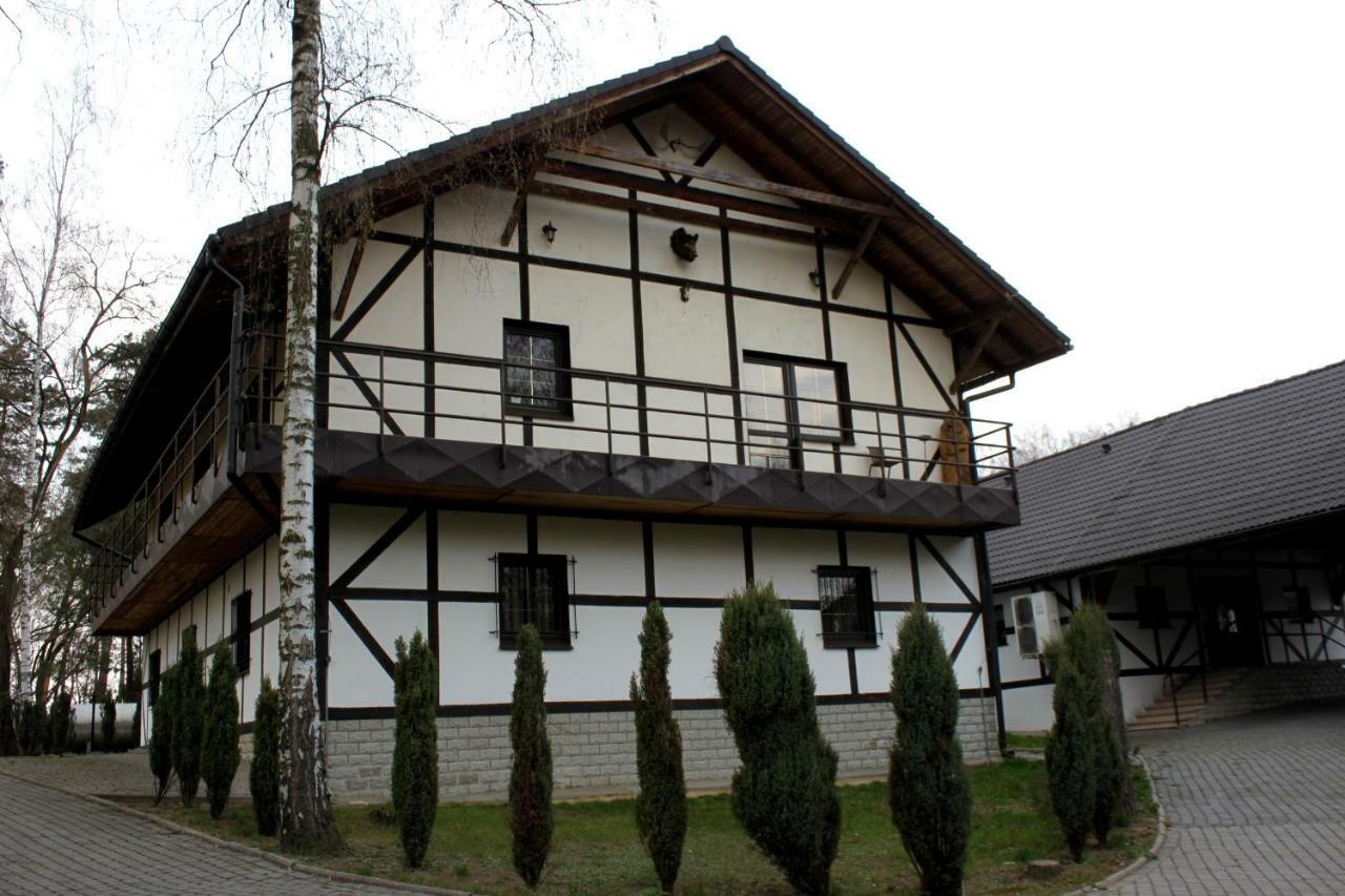 ホテルPark Lesny 'U Kaczyny' Rogow エクステリア 写真